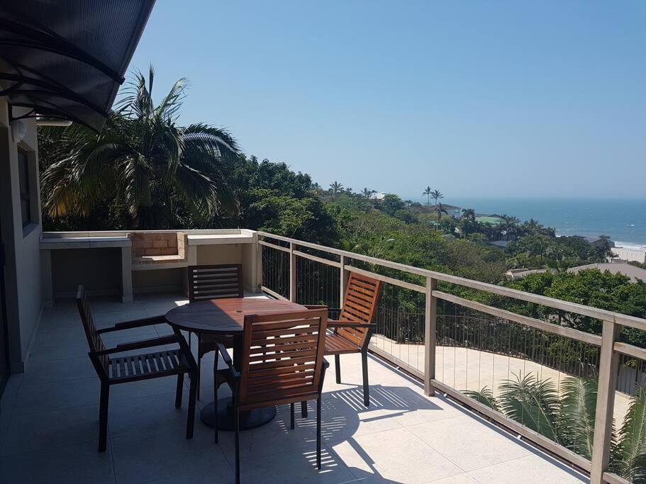 Holiday home 2 Bed 2 Bath With Stunning Sea Views. Ballito